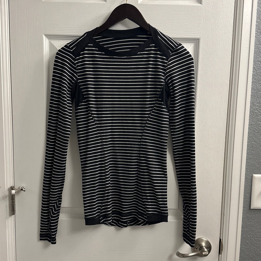 Lululemon sweatshirt/longsleeve